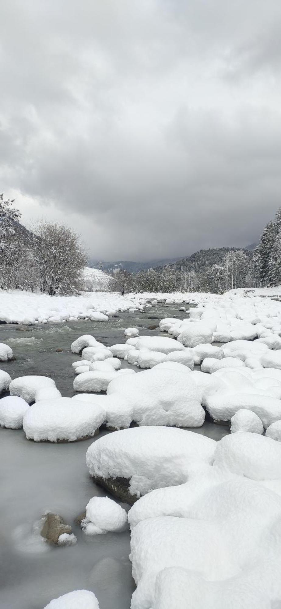 Dream River Resort Pahalgam Exterior photo