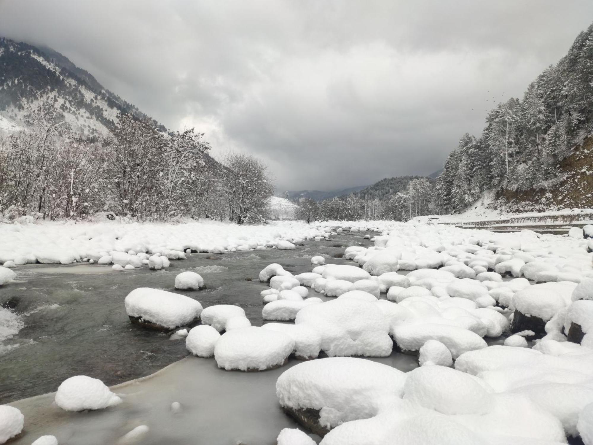 Dream River Resort Pahalgam Exterior photo